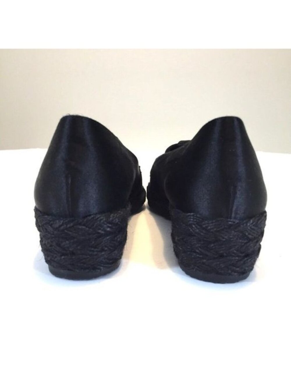 Stuart Weitzman Womens Wedge Espadrille Loafers Black Satin Bow Jewels size 5.5 - Picture 4 of 11